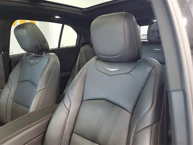 used 2022 Cadillac XT4 car, priced at $28,000