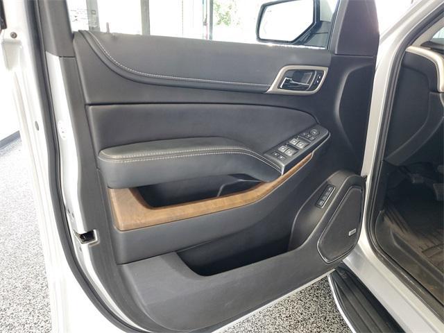 used 2020 GMC Yukon XL car, priced at $27,900