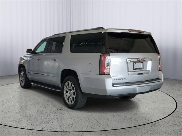 used 2020 GMC Yukon XL car, priced at $27,900