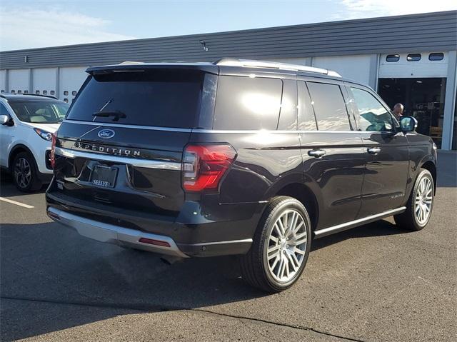 used 2024 Ford Expedition car, priced at $65,000