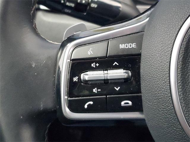 used 2023 Kia Sorento Hybrid car, priced at $31,250