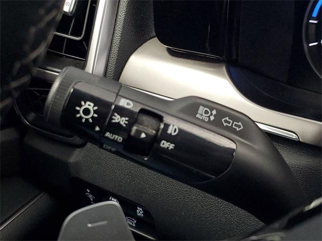 used 2023 Kia Sorento Hybrid car, priced at $31,250