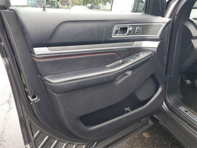 used 2016 Ford Explorer car