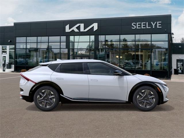 new 2025 Kia EV6 car, priced at $49,732
