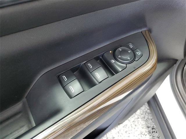 used 2022 GMC Acadia car, priced at $27,000