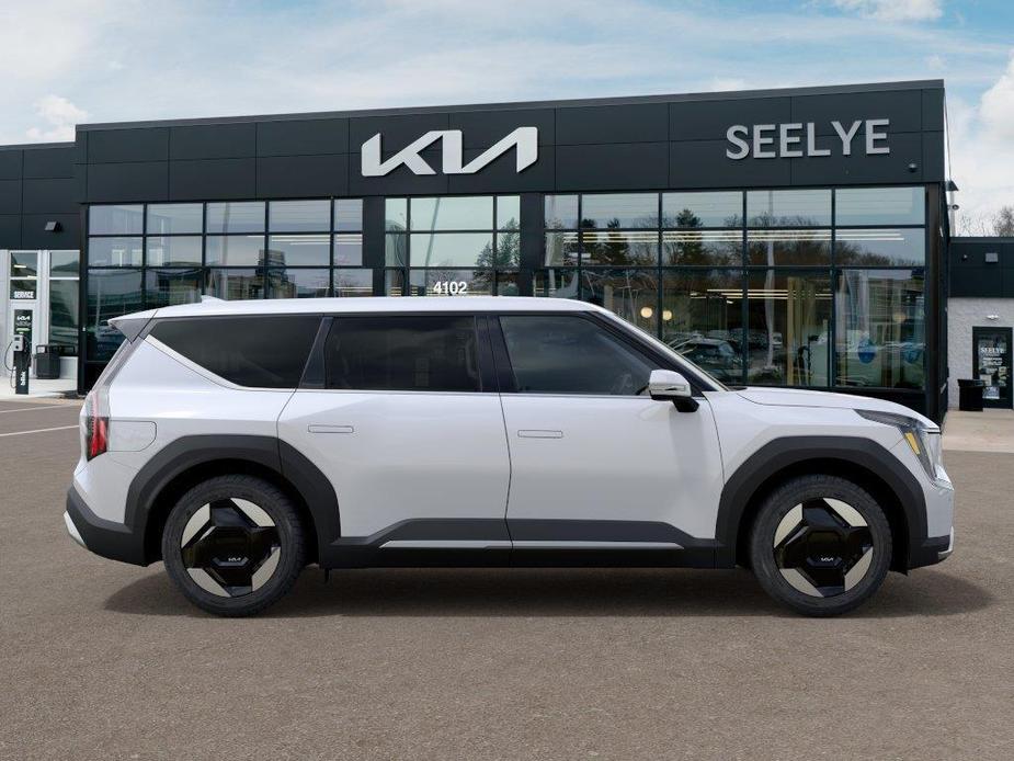 new 2024 Kia EV9 car, priced at $48,678