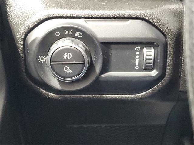 used 2023 Jeep Gladiator car, priced at $28,000