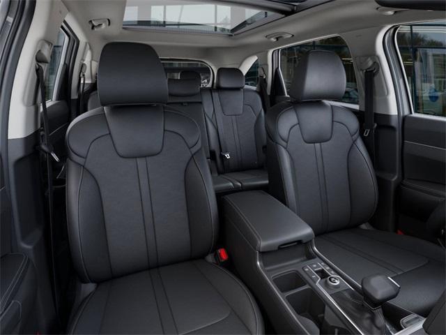 new 2025 Kia Sorento car, priced at $36,268