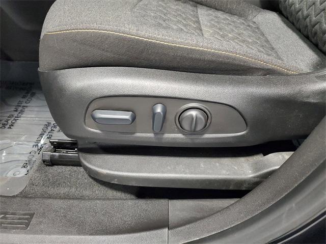 used 2022 Chevrolet Equinox car, priced at $23,100