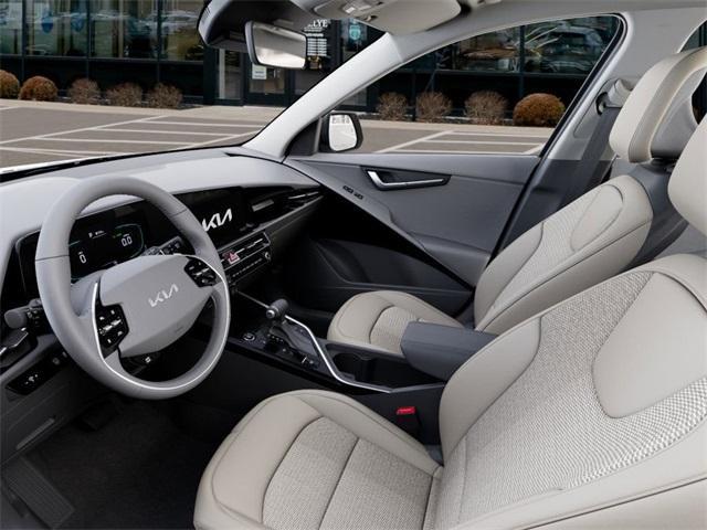 new 2025 Kia Niro car, priced at $30,360