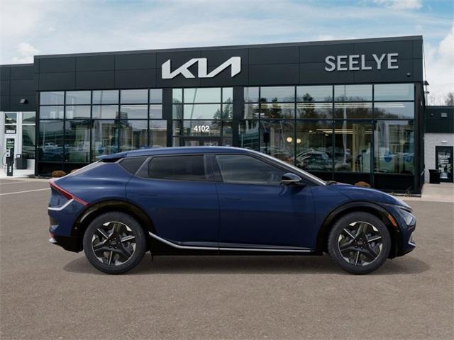 new 2025 Kia EV6 car, priced at $52,175