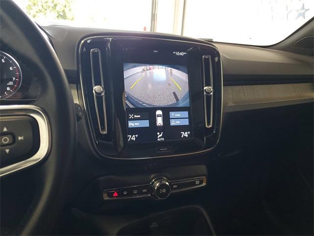 used 2020 Volvo XC40 car, priced at $21,125