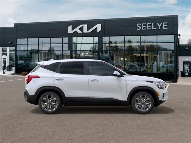 new 2025 Kia Seltos car, priced at $25,920