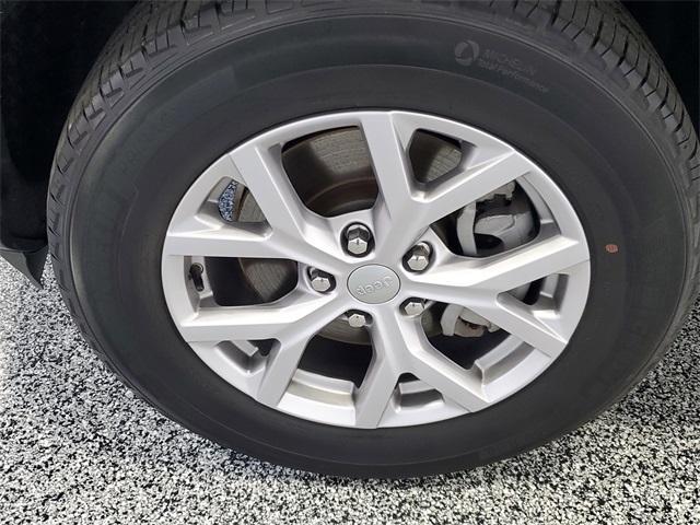used 2022 Jeep Grand Cherokee L car, priced at $29,100