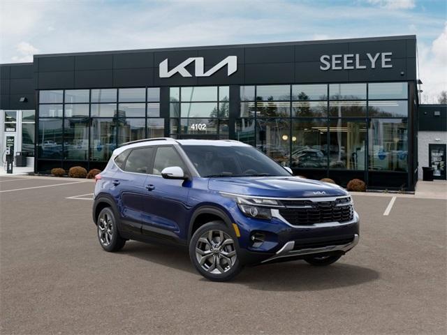 new 2024 Kia Seltos car, priced at $28,155