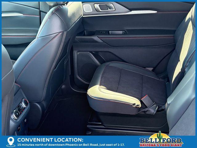 new 2025 Ford Explorer car