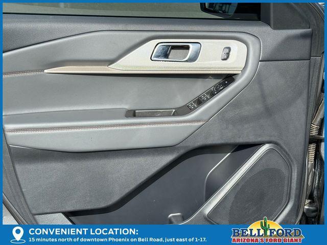 new 2025 Ford Explorer car
