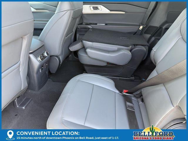 new 2025 Ford Explorer car, priced at $47,052