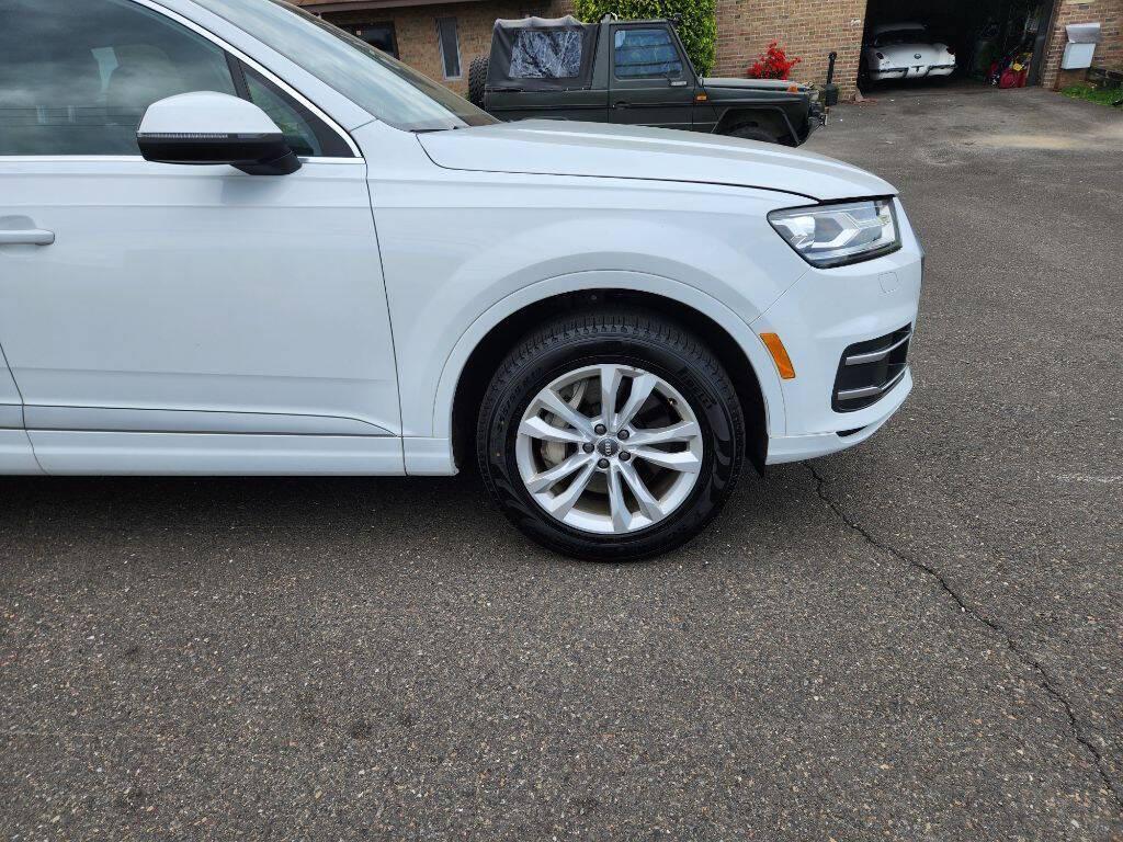 used 2019 Audi Q7 car, priced at $17,399