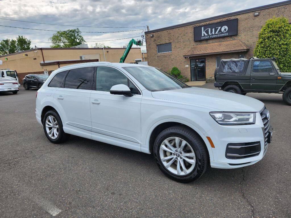 used 2019 Audi Q7 car, priced at $17,399