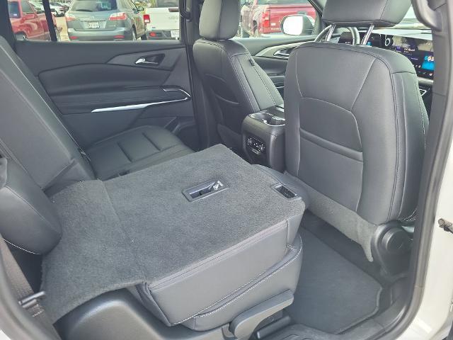 used 2024 Chevrolet Traverse car, priced at $38,995