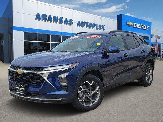 used 2024 Chevrolet Trax car, priced at $23,990