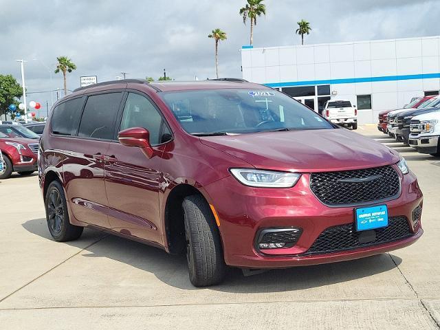 used 2021 Chrysler Pacifica car, priced at $38,990