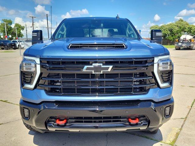 new 2025 Chevrolet Silverado 2500 car, priced at $78,800