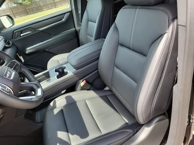 new 2025 GMC Acadia car, priced at $47,425