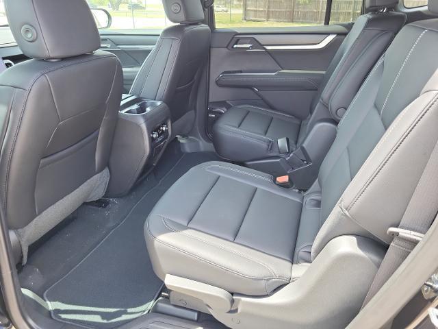new 2025 GMC Acadia car, priced at $47,425