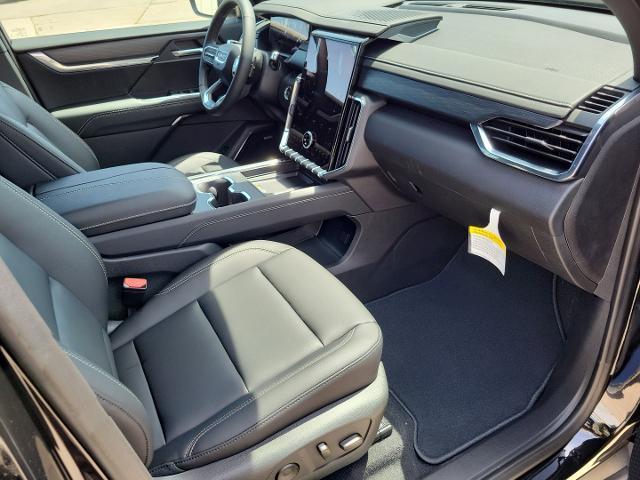 new 2025 GMC Acadia car, priced at $47,425