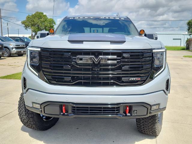 new 2025 GMC Sierra 1500 car, priced at $90,931