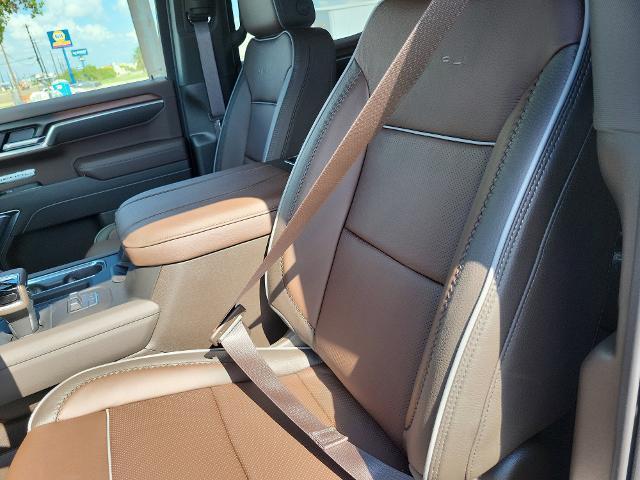 new 2026 GMC Sierra 1500 car, priced at $77,900