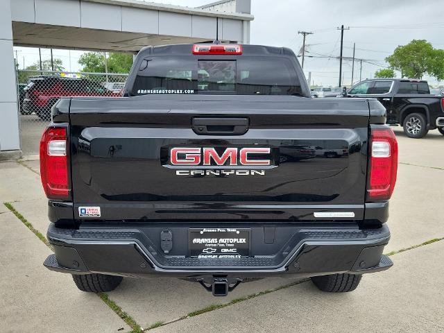 new 2025 GMC Canyon car, priced at $41,315