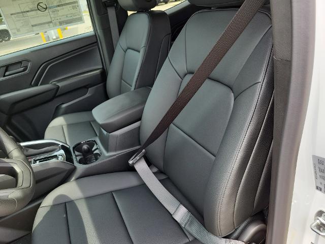 new 2025 Chevrolet Colorado car, priced at $33,595