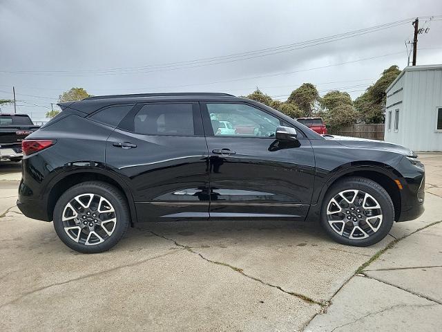 new 2025 Chevrolet Blazer car, priced at $43,195