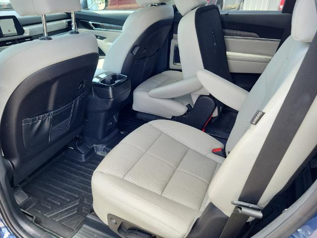 used 2023 Kia Telluride car, priced at $39,995