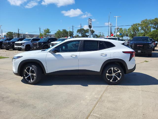 new 2025 Chevrolet Trax car, priced at $23,895