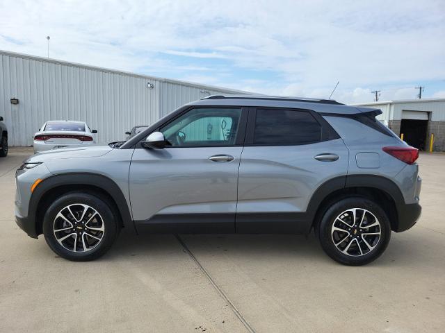 used 2025 Chevrolet TrailBlazer car, priced at $26,385