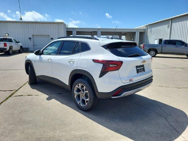 new 2025 Chevrolet Trax car, priced at $24,690