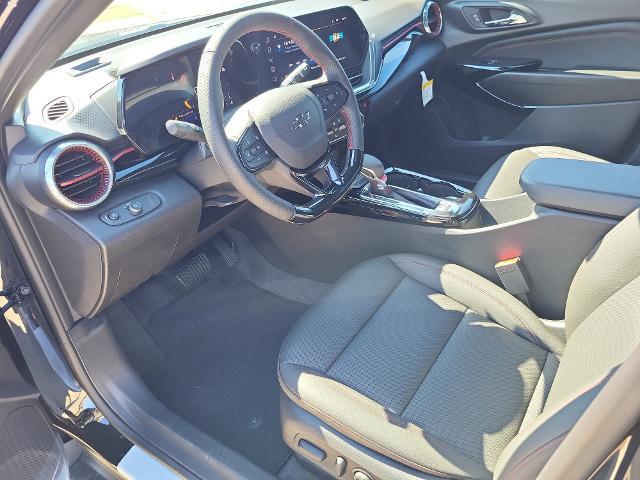 new 2025 Chevrolet Trax car, priced at $27,585