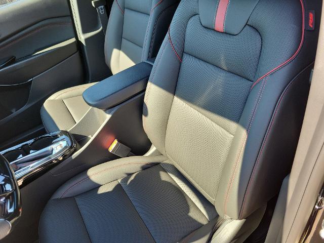 new 2025 Chevrolet Trax car, priced at $27,585