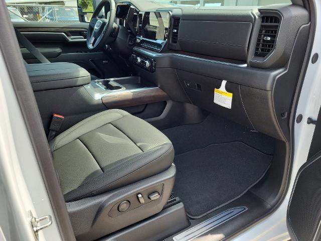new 2026 GMC Sierra 2500 car, priced at $83,080