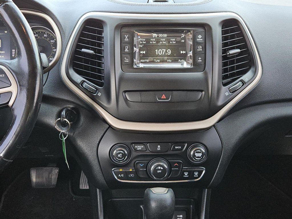 used 2015 Jeep Cherokee car, priced at $12,991