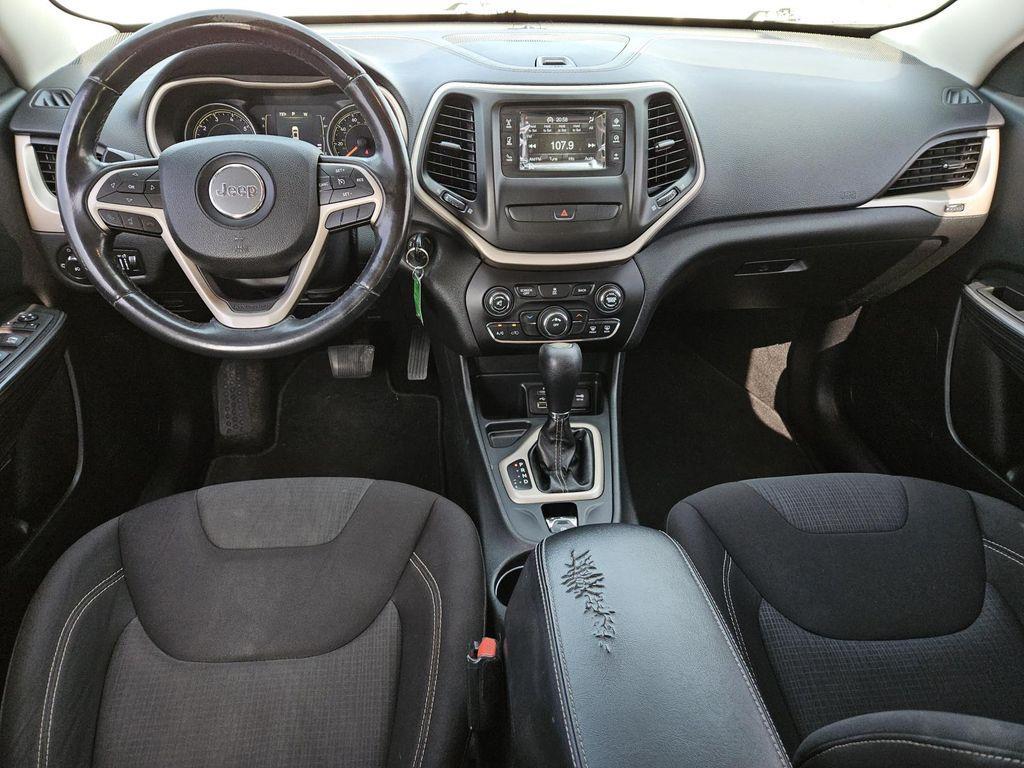 used 2015 Jeep Cherokee car, priced at $12,991