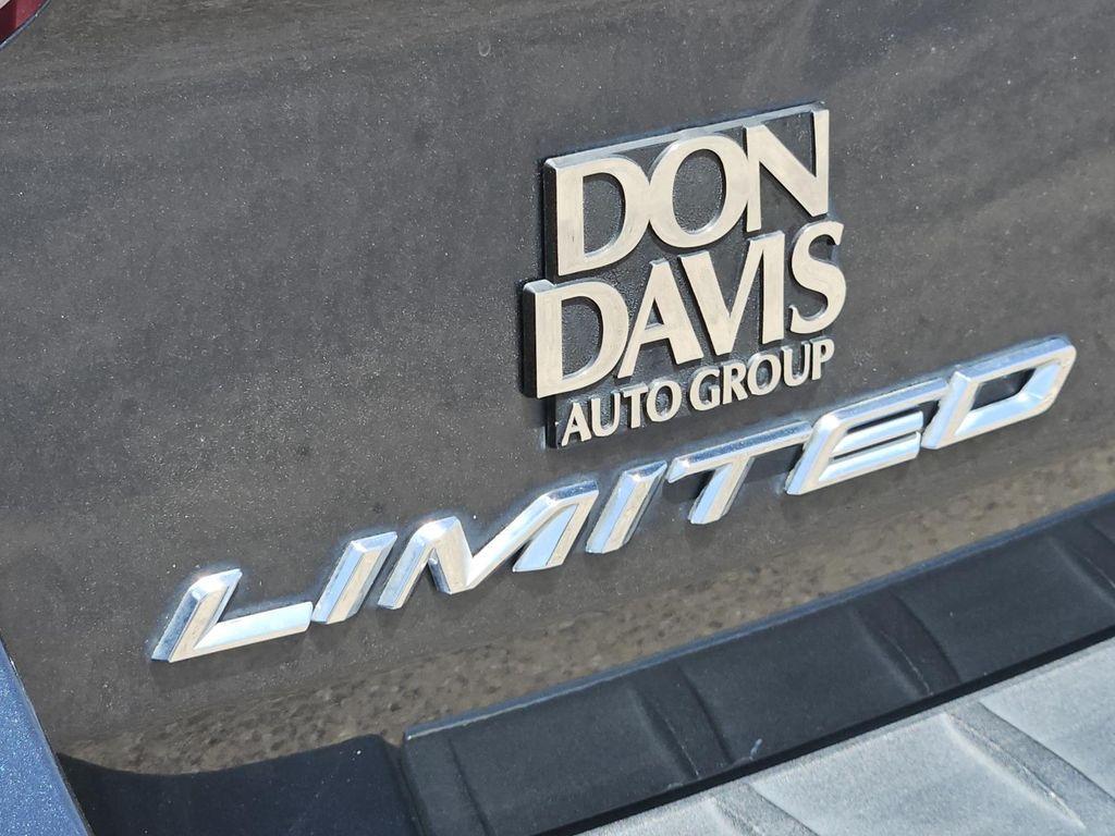 used 2022 Ford Explorer car, priced at $27,592