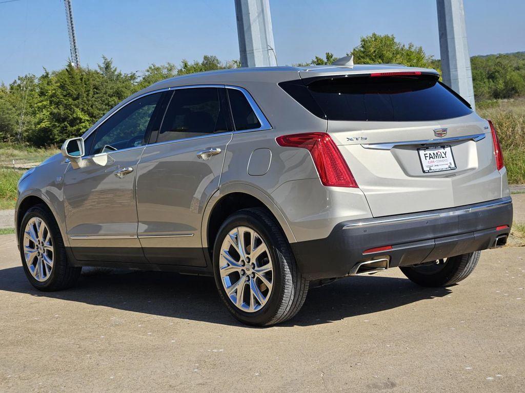 used 2017 Cadillac XT5 car, priced at $16,991