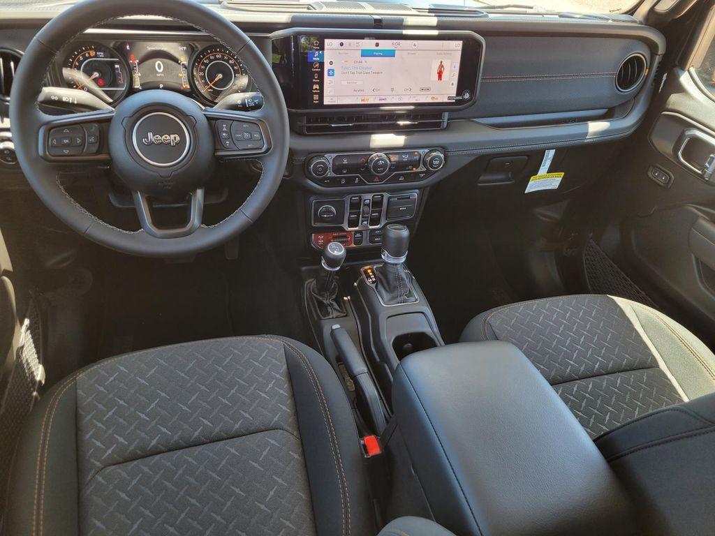 new 2025 Jeep Gladiator car, priced at $52,165
