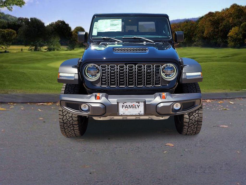 new 2025 Jeep Gladiator car, priced at $52,165