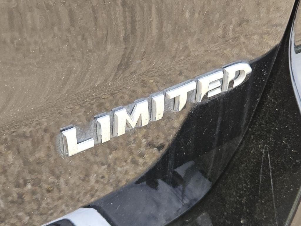 used 2020 Jeep Grand Cherokee car, priced at $19,991